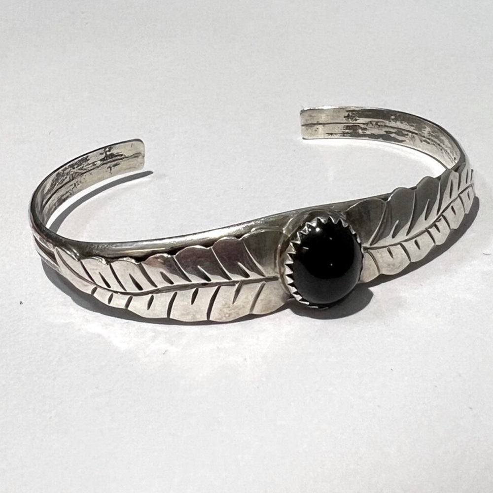 Native American Sterling Silver And Black Onyx Cuff Bracelet